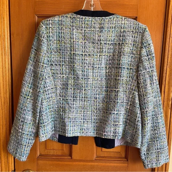 Positive Attitude Women’s Multicolor Tweed Lined Blazer. Size 4P - Picture 4 of 5